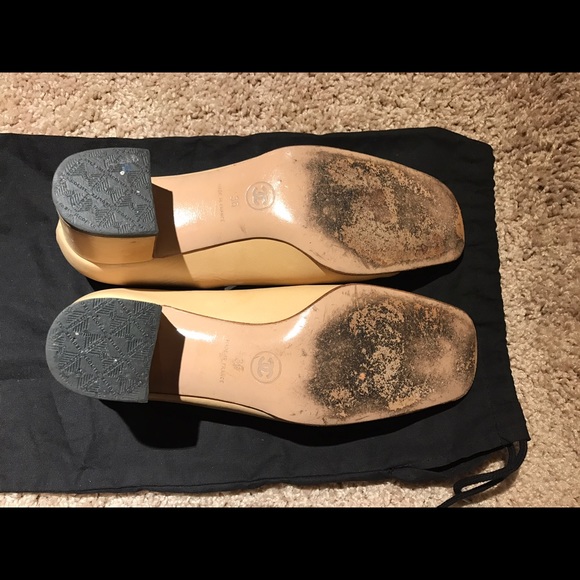 Classic Authentic Chanel Heel - Picture 5 of 8